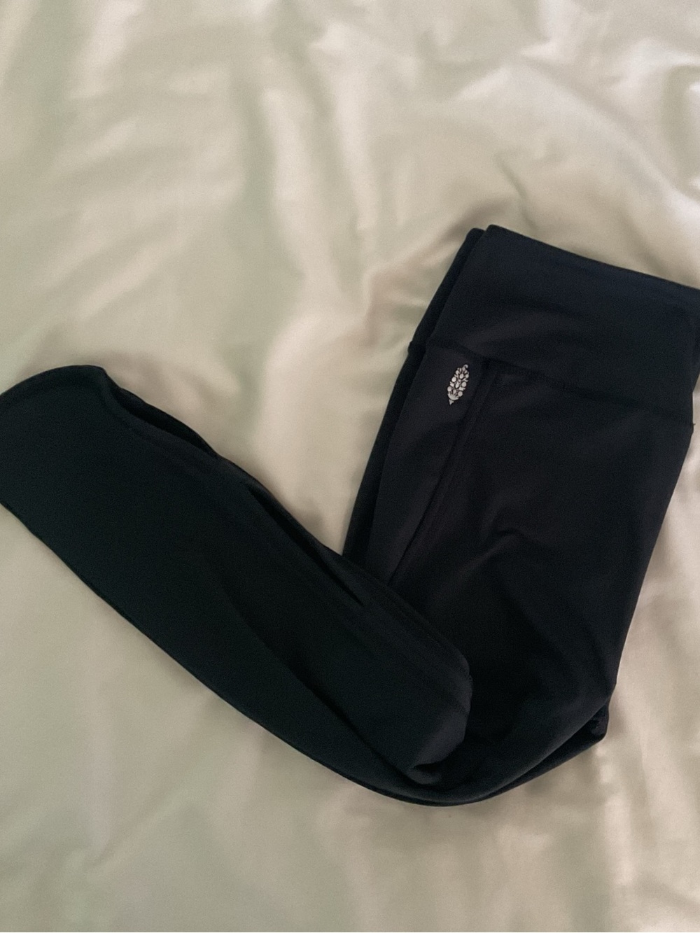FP Movement Free People Black High-Waisted Capri Leggings Size L